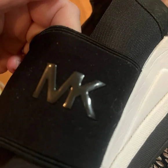 ⚠️ Michael Kors Felix Black and snake print premium trainers/sneakers - Picture 9 of 9